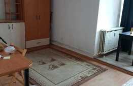 Garsoniera cocheta, 28 mp cu balcon, loc de parcare, zona P-ta Mihai Viteazul