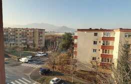 Apartament de 2 camere, decomandat, 55 mp, zona Triaj 