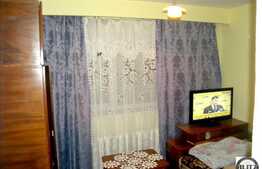 Vanzare 2 camere decomandate in zona strazii Primaverii. Boxa la subsol inclusa!