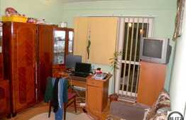 Vanzare 2 camere decomandate in zona strazii Primaverii. Boxa la subsol inclusa!