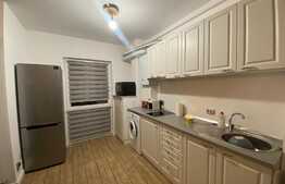 Apartament de 2 camere, semidecomandat, parcare, zona străzii Borhanci