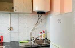 Garsoniera, 25 mp,  balcon, zona Gării