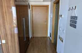Apartament 2 camere, etaj intermediar, parcare, zona Iulius Mall!