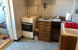 Garsoniera de 32 mp, decomandata, zona strazii Calea Floresti