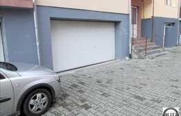 Penthouse cu 155 mp utili, 4 camere, in imobil tip vila! Garaj si parcare!