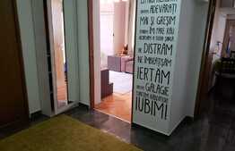 Apartament de 2 camere, decomandat, zona Centrul Civic