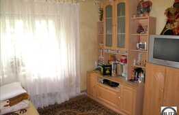 Apartament cu 3 camere, 68 mp, decomandat