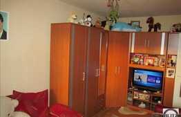 Garsoniera 25 mp utili, etaj intermediar, parcare, zona strazii Cernei