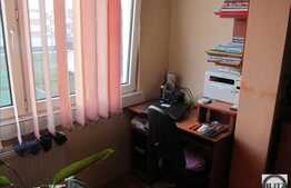 Garsoniera 25 mp utili, etaj intermediar, parcare, zona strazii Cernei