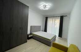 Apartament de 2 camere, curte privata 40 mp, garaj, complex Record Park