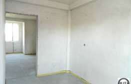 Apartament 1 camera, 35 mp, zona Real