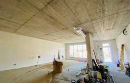 Spatiu comercial, 100 mp, vitrina la strada, zona Buna Ziua