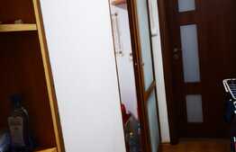 Apartament de 2 camere, decomandat, loc de parcare, zona Astra