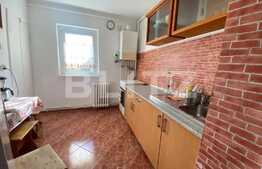 Apartament de 2 camere, 50 mp, decomandat, Racadau