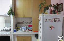 2 camere, decomandat,  22 mp, zona strazii Taberei