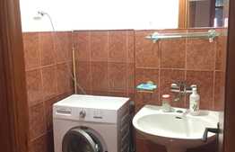 Apartament 3 camere semidecomandate, 71.2 mp, zona Campului