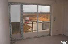 3 camere, semifinisat prin PRIMA CASA