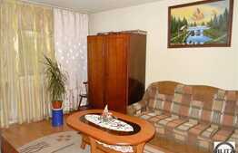 4 camere in zona strazii Aurel Vlaicu, etaj intermediar, partial mobilat