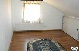 Apartament deosebit dispus pe 2 nivele in Manastur!Merita vazut!