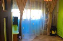 Apartament de 4 camere, etaj intermediar, 2 locuri de parcare, 2 băi, Răcădău