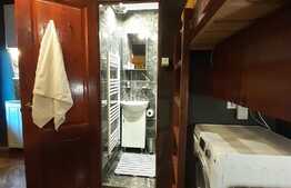 Garsoniera de 15 mp, studio, imobil tip casa, zona Centrala