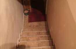 Vanzare 3 camere, 96 mp utili, imobil tip casa, zona semicentrala!