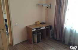 Vanzare 3 camere, 96 mp utili, imobil tip casa, zona semicentrala!