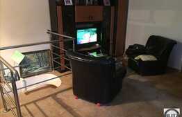 Vanzare 3 camere, 96 mp utili, imobil tip casa, zona semicentrala!