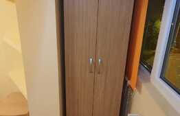 Apartament de 2 camere, etaj intermediar, zona Răcădău, priveliște spre pădure