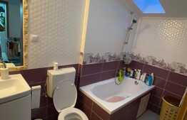 Apartament in vila cu 4 camere, 105 mp utili, 150 mp gradina, zona Regal, Baciu 