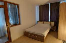 Apartament 3 camere, gradina 51 mp, loc de parcare, zona Terra!