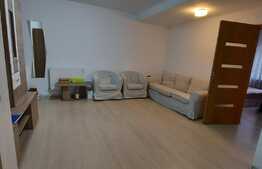 Apartament 3 camere, gradina 51 mp, loc de parcare, zona Terra!