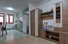 Apartament 3 camere, gradina 51 mp, loc de parcare, zona Terra!