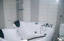 Vanzare 4 camere, 124 mp, zona strazii Fagului, 40 mp terasa si boxa la subsol