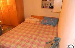 Apartament cu 3 camere, decomandat,  70 mp, zona Billa
