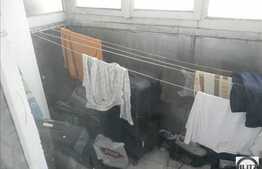 Apartament cu 3 camere, decomandat,  70 mp, zona Billa