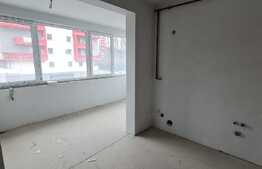 Apartament 2 camere, lift, incalzire in pardoseala, orientare sudica, zona Metro