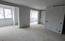 Apartament 2 camere, lift, incalzire in pardoseala, orientare sudica, zona Metro
