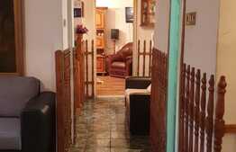 Apartament de 3 camere, 70 mp, zona Cora!