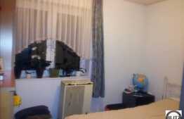 Vanzare 2 camere, 30 mp utili, semidecomandat, loc parcare!