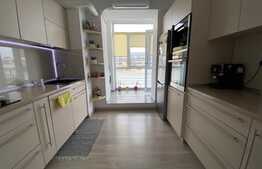 Apartament 2 camere, zona strazii Anina!