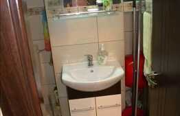 Vanzare 3 camere, decomandat, 65.76 mp utili, zona P-ta Ion Mester