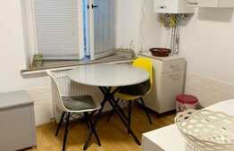 Investiție! Garsonieră de 35 mp, 2 boxe, mobilată și utilată, Centru Istoric