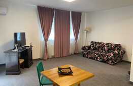 Apartament de 2 camere, garaj, 55 mp, zona Vivo