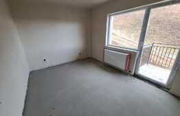 Apartament 2 camere, 52 mp, balcon 12 mp, etaj intermediar! Zona Teilor!