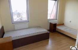 Apartament cu 3 camere, 100 mp, imobil tip casa, strada Patriciu Barbu