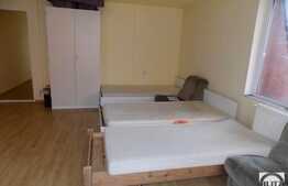 Apartament cu 3 camere, 100 mp, imobil tip casa, strada Patriciu Barbu