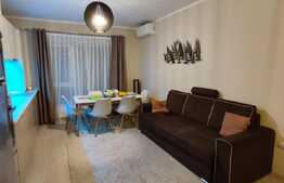 Apartament de lux, 80 mp, 4 camere, parcare, zona Terra!