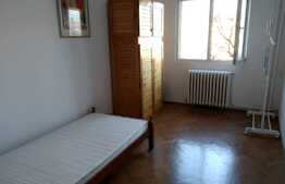Apartament 4 camere, decomandat, 80 mp, zona Aleea Clabucet