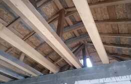 Casa individuala la rosu in zona centrala din Chinteni!